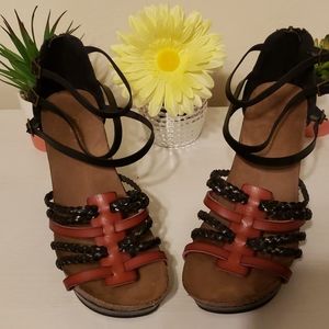 Brown/Black buckle platform shoes